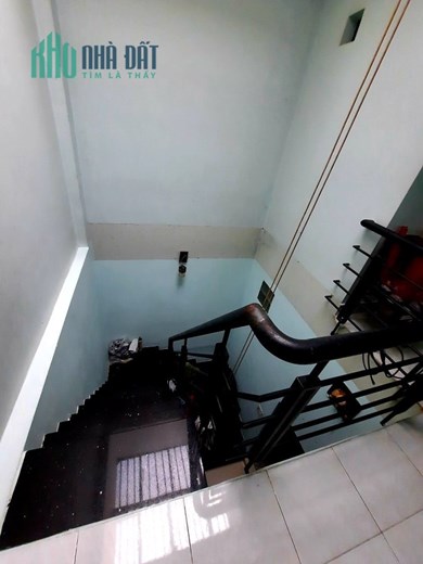 Bán nhà mặt tiền Nội Bộ Cư Xá Phú Lâm B Quận 6 72m2 2 tầng BTCT chỉ 7.99 tỷ