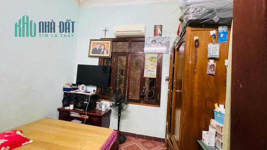 BÁN NHÀ THỤY KHUÊ TÂY HỒ 39M2 x 5T NGÕ RỘNG THẲNG GẦN PHỐ GIÁ 4,85 TỶ SỔ VUÔNG ĐẸP