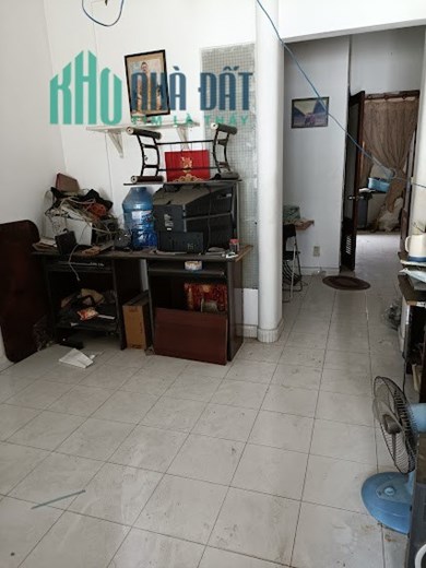 Bán Nhà Đường Lê Hồng Phong -Hùng Vương Quận 10, 40m2, 3 Tầng. Hẻm xe tải