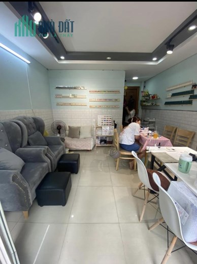 CẦN SANG GẤP TIỆM NAIL TRONG THÁNG 7