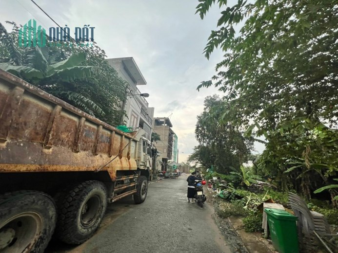 Chính chủ cần bán nhanh Đất cách cổng chính Vinhome GrandPark. Phường Long Bình Q9 100m