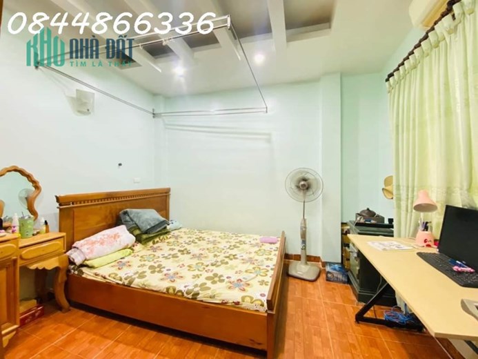Siêu phẩm Thanh Xuân, Lô góc, kinh doanh tốt, 5 tầng, giá nhỉnh 4 tỷ
