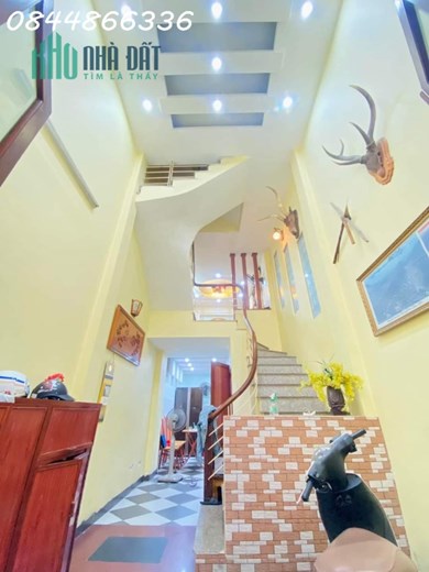 Siêu phẩm Thanh Xuân, Lô góc, kinh doanh tốt, 5 tầng, giá nhỉnh 4 tỷ
