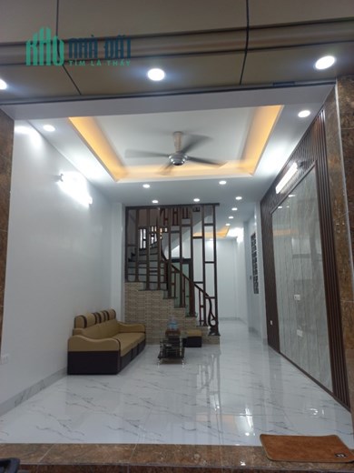 Bán nhà mới xây 4 tầng 30m2 Huỳnh Cung, Tam Hiệp, Thanh Trì.