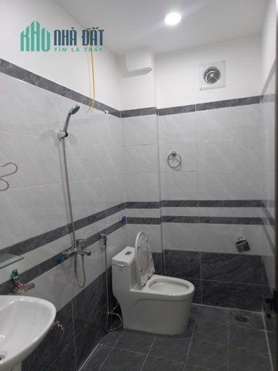 Bán nhà mới xây 4 tầng 30m2 Huỳnh Cung, Tam Hiệp, Thanh Trì.