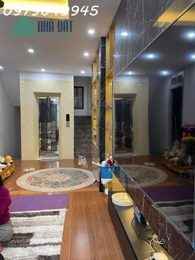 BÁN NHÀ TRẦN CUNG, Ô TÔ TRÁNH, VÀO NHÀ, THANG MÁY CHỜ, 69M2X6T, GIÁ 11.9 TỶ, HIẾM