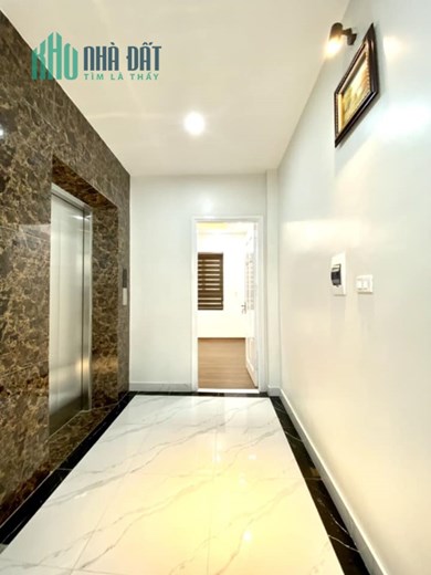 Bán nhà 46m2 phố An Dương, Tây Hồ Gara Ô tô tránh 8 tầng Thang máy XỊN 8.2 Tỷ