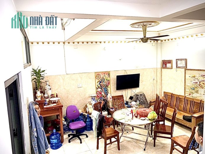 Ngang 5 dài 24 HXH p. Linh Chiểu, đối diện Vincom Thủ Đức - 6.9 tỷ TL