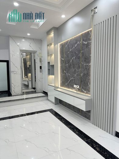 Vạn Phúc trung tâm Hà Đông Quận
-Cần tìm chủ nhân cho  ngôi nhà 7 tầng thang máy 50m giá chỉ 10 tỷ