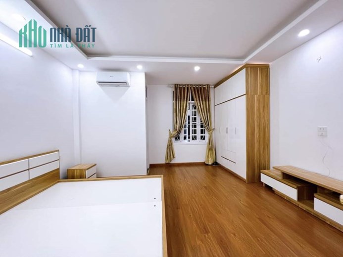 7 Tầng thang máy x 50m giá chưa tới 9 tỷ La Khê – Hà Đông 

-         Chủ  nhờ bán gấp giá rẻ hợp
