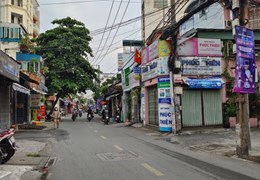 Bán nhà MT Trần Bình Trọng, DT 10x35m. Kinh doanh sầm uất, giá đầu tư