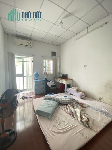 Bán nhà MT Chu Văn An, đối diện HV Cán Bộ. DT gần 50m2, chưa qua đầu tư