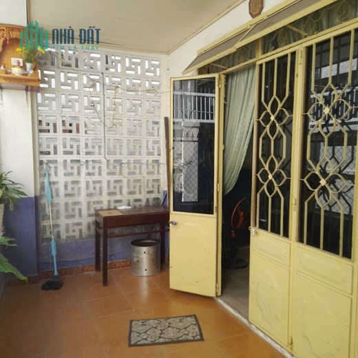 .Nhà Trưng Nữ Vương 80m2, 30m ra đường lớn, 2.4 tỷ TL