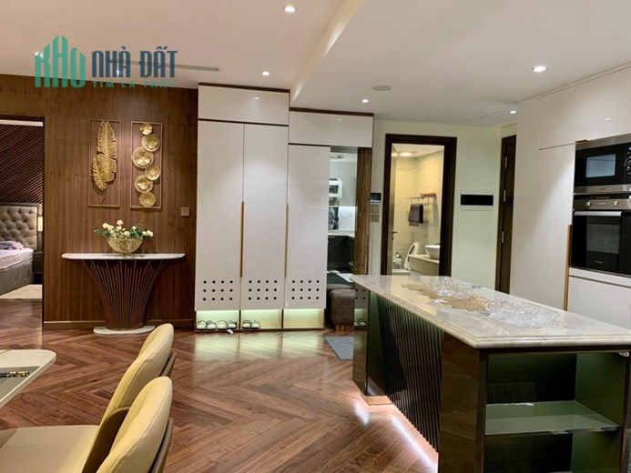 Chuyển nhà mới nên gia chủ cần bán Căn hộ siêu đẹp tại Toà Granduer Palace 138B Giảng Võ. Diện tích