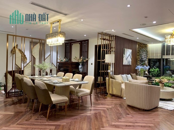 Chuyển nhà mới nên gia chủ cần bán Căn hộ siêu đẹp tại Toà Granduer Palace 138B Giảng Võ. Diện tích