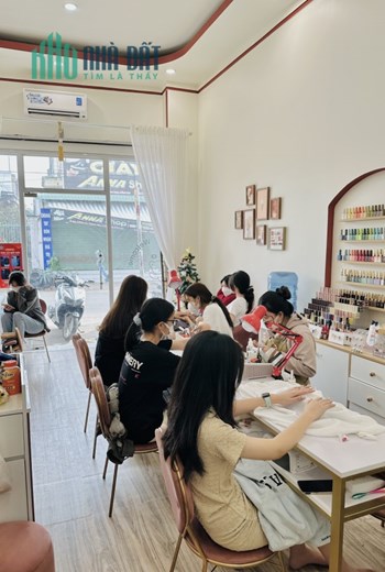 CHÍNH CHỦ CẦN SANG NHƯỢNG TIỆM NÂU NAILS VÀ BEAUTY TẠI NHÀ THỜ ĐỒNG PHÁT, QUẢNG TIẾN, TRẢNG BOM,