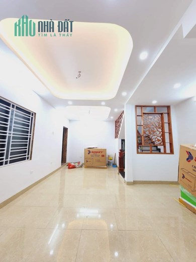 Nhà đẹp Ô tô vào nhà Phố Hoàng Văn Thái Dân trí tuyệt vời 52m2 giá 12,45 tỷ