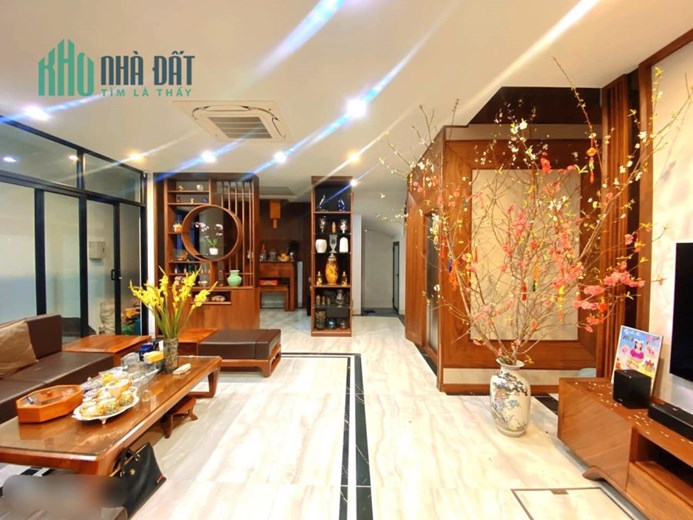 Bán Nhà Ngõ 61 Hoàng Cầu, Gần Phố, Cạnh Công Viên, Ô Tô Đỗ Cửa, dt 60m2*5T*5m, chỉ 16,5 Tỷ