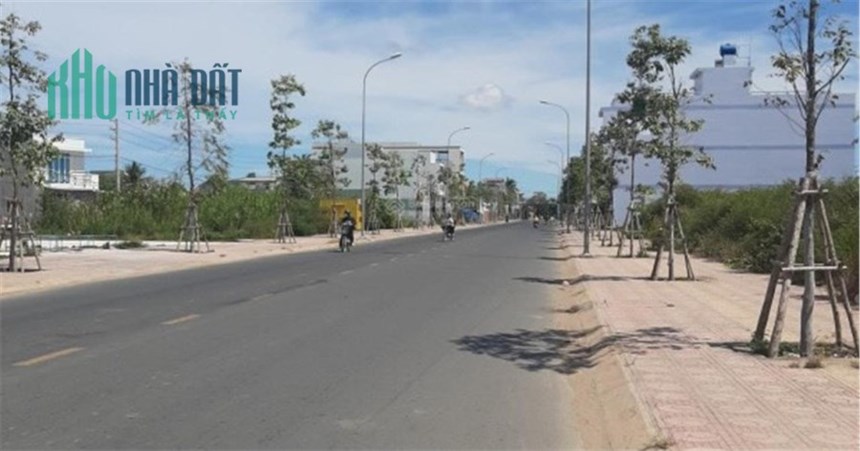 Chính Chủ Cần Bán Gấp Lô Đất Vị Trí Đẹp Tại Mặt Bằng 04, Mặt Bằng 83,  P Quảng Phú , TP Thanh Hoá