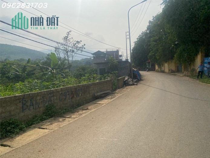 750m đất ttrucj chính tràn voi bám đường cực rộng giá cực rẻ