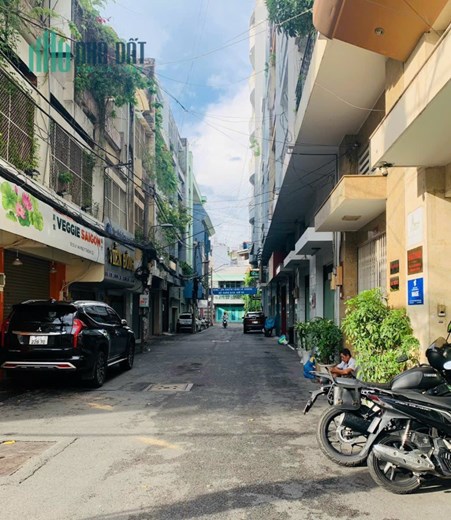 Bán nhà HXH đừng Trần Hưng Đạo, P.Cô Giang, Q1.