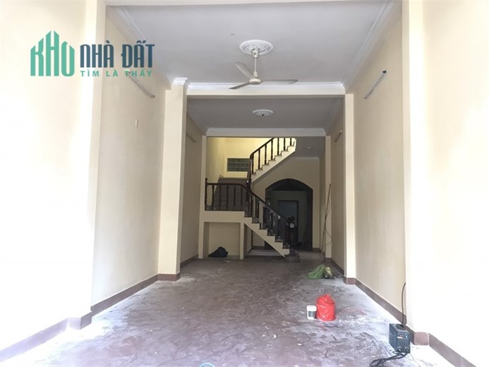 Cho thuê mặt bằng 1T2L Nguyễn An Ninh P7, VT cạnh ngã tư giếng nước