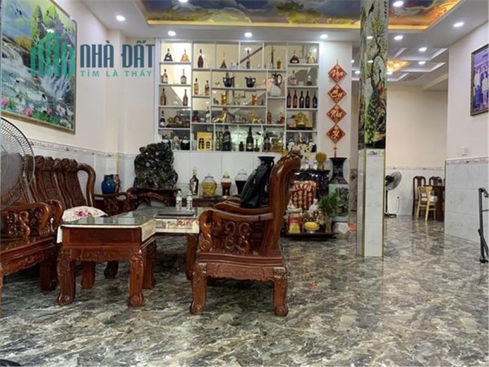 BÁN TÒA NHÀ VĂN PHÒNG, 5 TẦNG 600M2 SÀN, RỘNG 5M2 BỀ THẾ, DÒNG TIỀN 600 TRIỆU