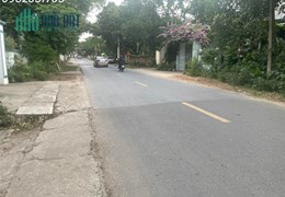 Chủ cần tiền cắt lỗ lô 300m đất thị xã Sơn tây giá chỉ 1,8 tỷ khu vực trung tâm