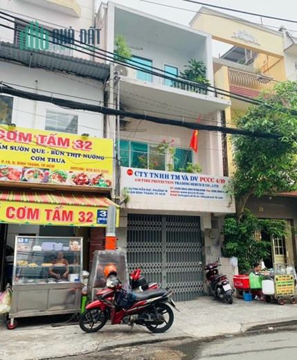 Bán gấp nhà phố HXH rộng đúng 6m đường Bàn Cờ, P3,Q3.