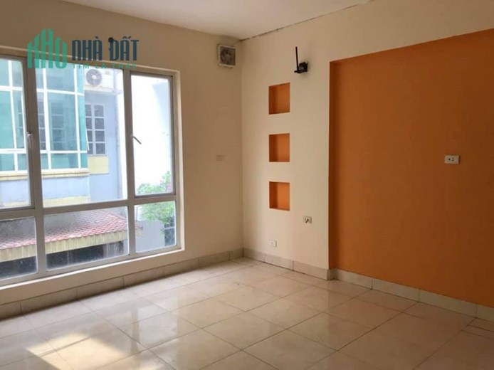 PHÂN LÔ TRẦN QUANG DIỆU, ĐỐNG ĐA, 60M, 5T, MT 6M, OTO TRÁNH, Ở KẾT HỢP KINH DOANH ĐỈNH, 0937651883.