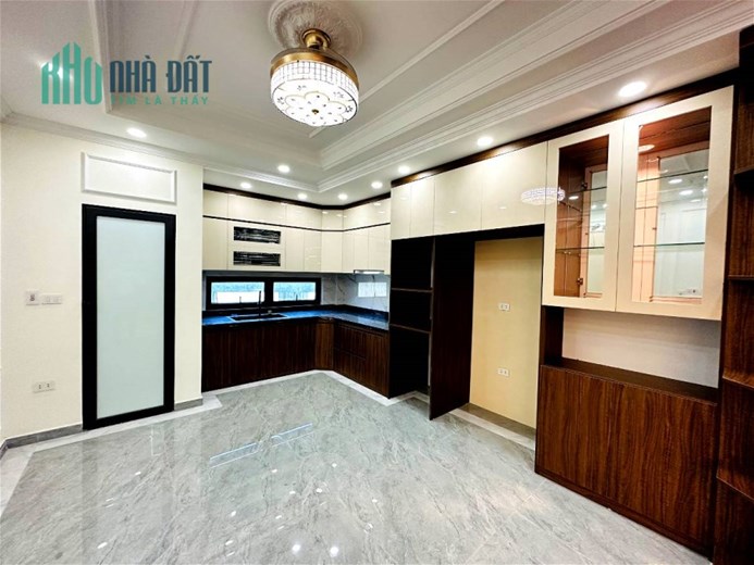 Mua nhà Yên lãng, Đống Đa 48m2x7T mặt tiền 6m - Ăn Ngon Ngủ Kỹ - Ô Tô đỗ cửa.
