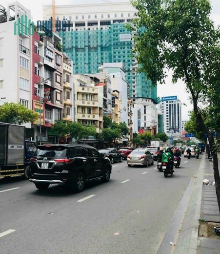 Hàng ngộp cần bán gấp nhà mặt tiền Châu Văn Liêm, Q5.
