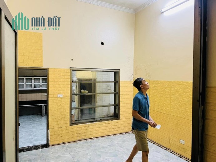 Chính chủ bán căn nhà ngõ  Lê Lợi quận Hà Đông 62 m2 nhà  3 tầng  giá chào 5 tỷ