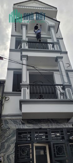 Bán nhà 4 tầng 4PN đẹp - Hẻm xe tải Đường 2, BHHA Bình Tân, 41m2, chỉ 4.9 tỷ TL