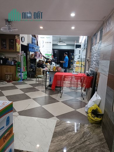 CHO THUÊ NHÀ NHÀ KHU TỨ HIỆP 93M2, 5 TẦNG, GIÁ 24 TRIỆU/THÁNG.