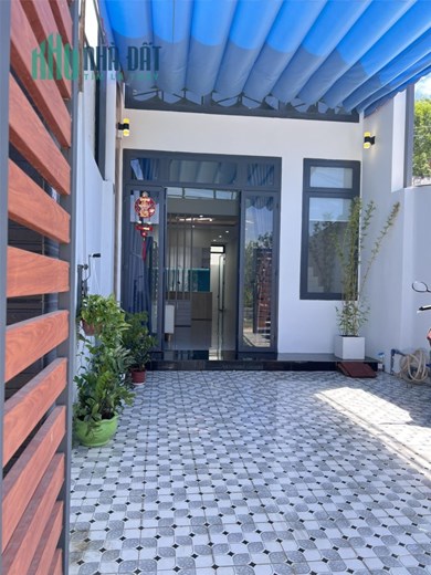 Nhà Thì Đẹp Giá Quá Rẻ Mới Xây Luôn Nè Xem Thử Nha!