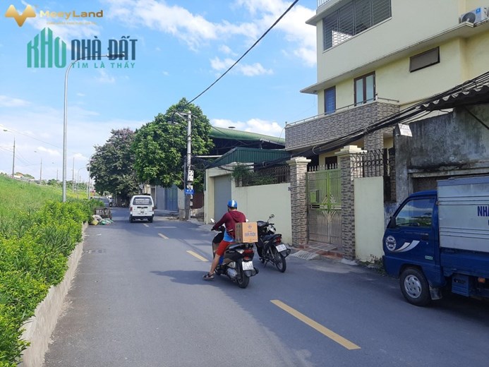 BÁN NHÀ MẶT PHỐ NGUYỄN KHOÁI QUẬN HAI BÀ-LÔ GÓC-MẶT TIỀN RỘNG-CHO THUÊ-90M 11xTỶ