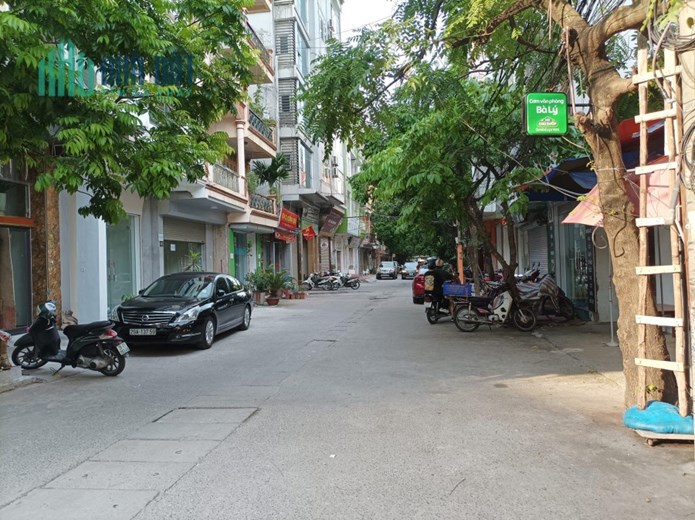 Bán gấp nhà ngõ Nguyễn Khuyến gần hồ Văn Quán 44m² nhà 5 tầng oto vào nhà giá 5 ty 4