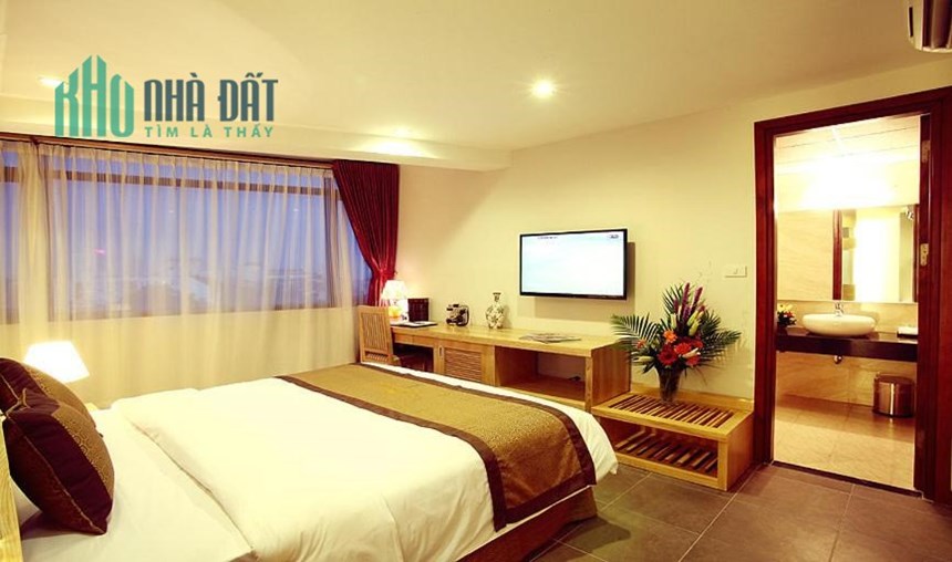 Đẳng cấp khách sạn 4* ngay mặt đường Hoàng Quốc Việt. 155 tỷ DT 325m² x 13 tầng