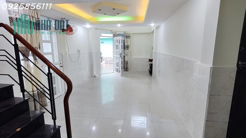 Nhà mới ở ngay chủ cần  bán gấp 142m sàn Lê Quang Định chỉ 5 tỷ TL mạnh