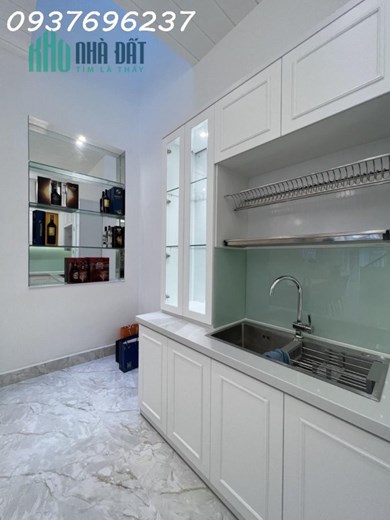Cần bán gấp nhà cấp 4, Mặt tiền đường 904, Hiệp Phú, Quận 9, TP Thủ Đức