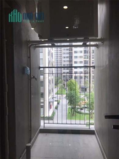 Gia đình sang Sing nhượng lại căn hộ 2PN giá rẻ, phong thủy tốt ở Vinsmart City