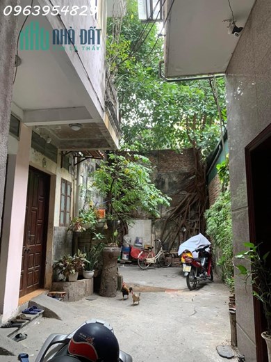 CHỦ CHUẨN BỊ ĐI MỸ, GIẢM SỐC CĂN NHÀ DÂN XÂY Ở TÔN ĐỨC THẮNG, QUẬN ĐỐNG ĐA, 20M Ô TÔ TRÁNH, CÁCH
