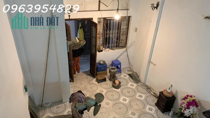 CHỦ CHUẨN BỊ ĐI MỸ, GIẢM SỐC CĂN NHÀ DÂN XÂY Ở TÔN ĐỨC THẮNG, QUẬN ĐỐNG ĐA, 20M Ô TÔ TRÁNH, CÁCH