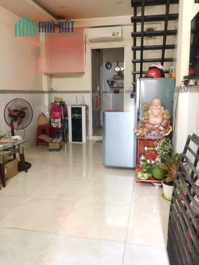 Nhà bán 3 Tầng hẻm Âu Dương Lân P3Q8 - Giá : 2.1 Tỷ