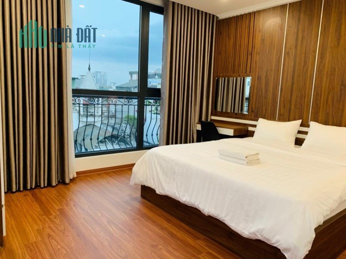 Siêu hiếm mặt phố VIP Đào Tấn Linh Lang; Lô góc 110m2 x9 tầng thang máy; giá 52,5 tỷ