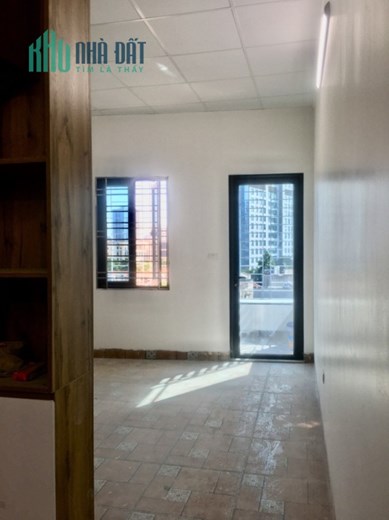 Bán nhà Trần Quý Cáp 35m2 x 5 tầng, ngõ nông, phân lô, 2 thoáng, 4 tỷ