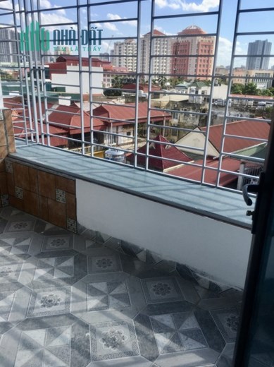 Bán nhà Trần Quý Cáp 35m2 x 5 tầng, ngõ nông, phân lô, 2 thoáng, 4 tỷ