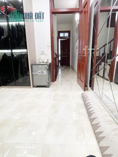 BÁN NHÀ LƯƠNG SỬ C 30M2 X 4 TẦNG, NGÕ NÔNG, 2 THOÁNG, 4.2 TỶ