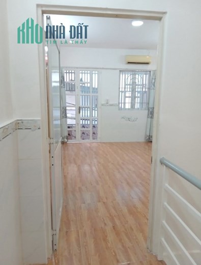 Nhà bán 2 Tầng hẻm thẳng Phạm Thế Hiển P4Q8 - Giá : 4.5 Tỷ